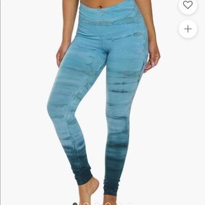 Hard tail leggings size S used